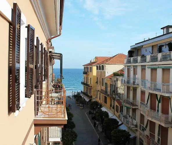 Residenza Nam Prázdninový dům Alassio